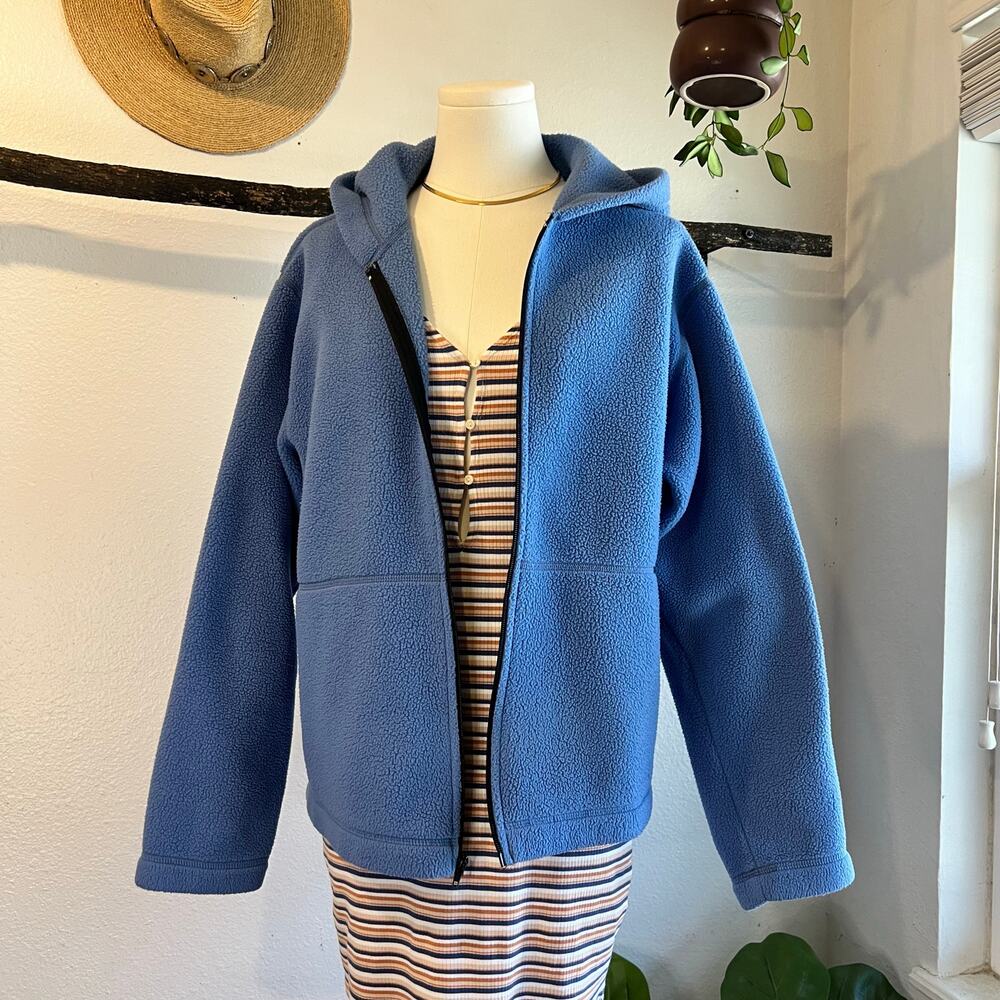 Women's 90s EMS Light Blue Soft USA Made Fleece Zip Up Hooded Jacket Size Large